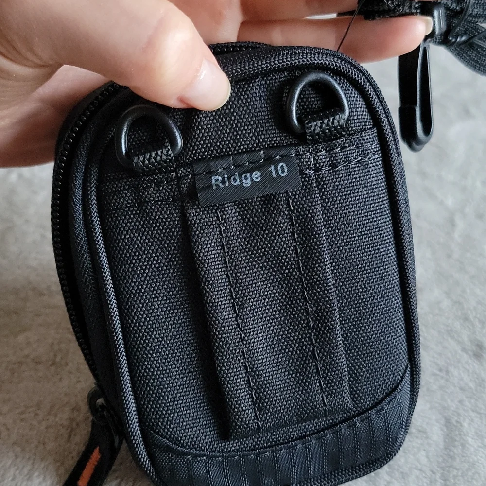 Lowepro ridge 10 camera case pouch